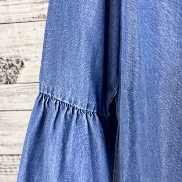 Southern Tide Blouse Tunic size Small Denim Jean Tencel Peasant Boho Tassels - Picture 10 of 16